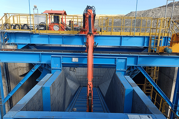 Rockbreaker Boom System Application of Open-Pit Coal Mines.